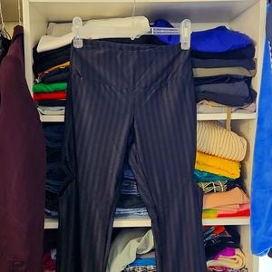 ALTO GIRO FITNESS BLACK PANTS.